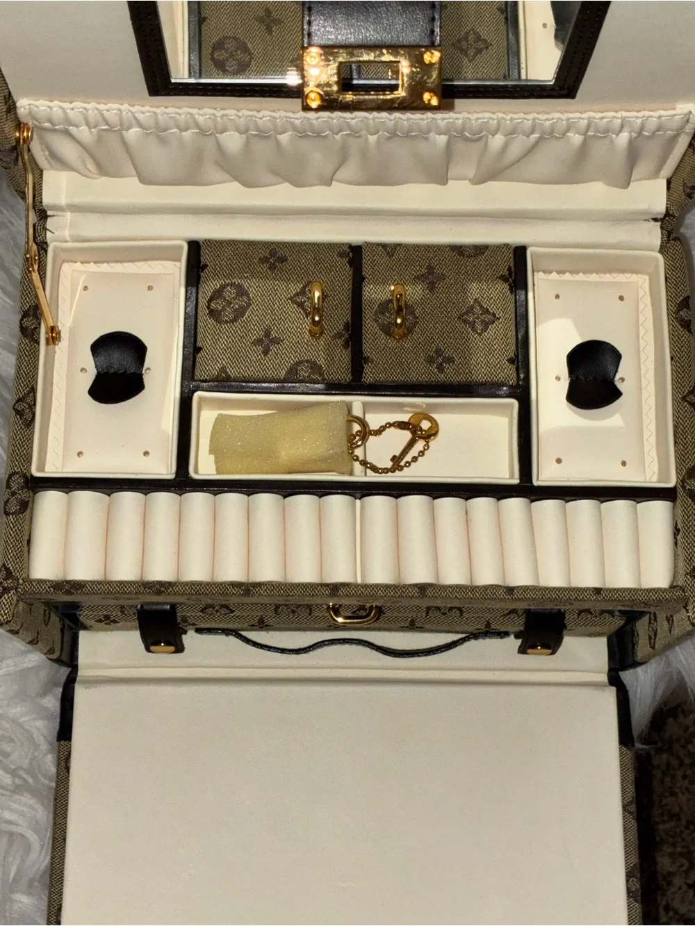 Wolf Design private label 2005 jewelry box with travel box.